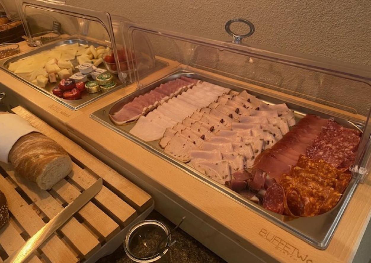 Dihei - Hotel, Lounge, Bar Dübendorf Екстериор снимка